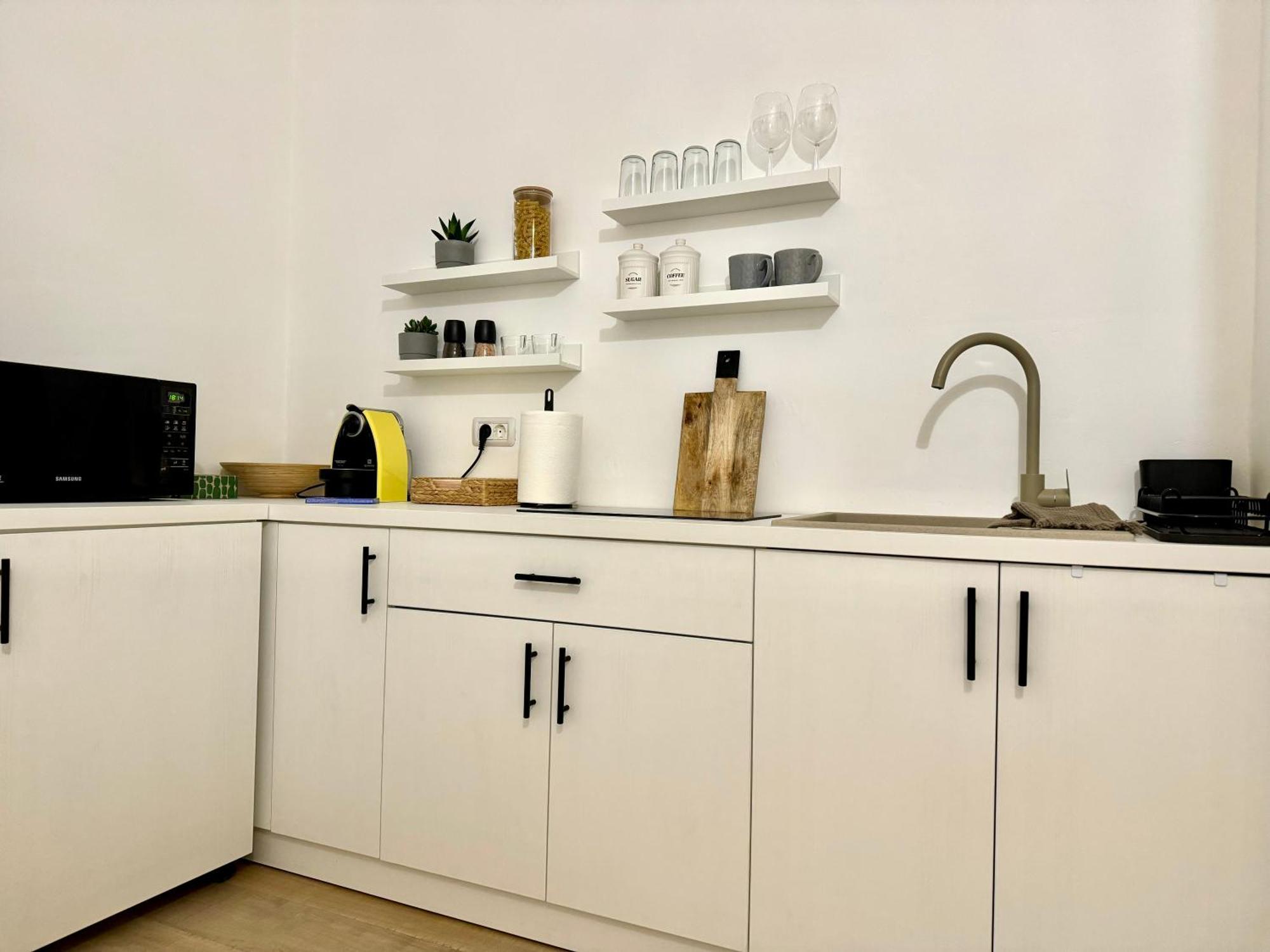 Central - Cozy Studio アラド エクステリア 写真